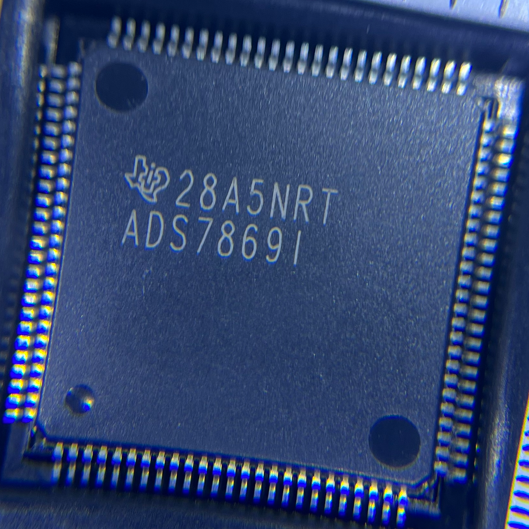 ADS7869IPZTR